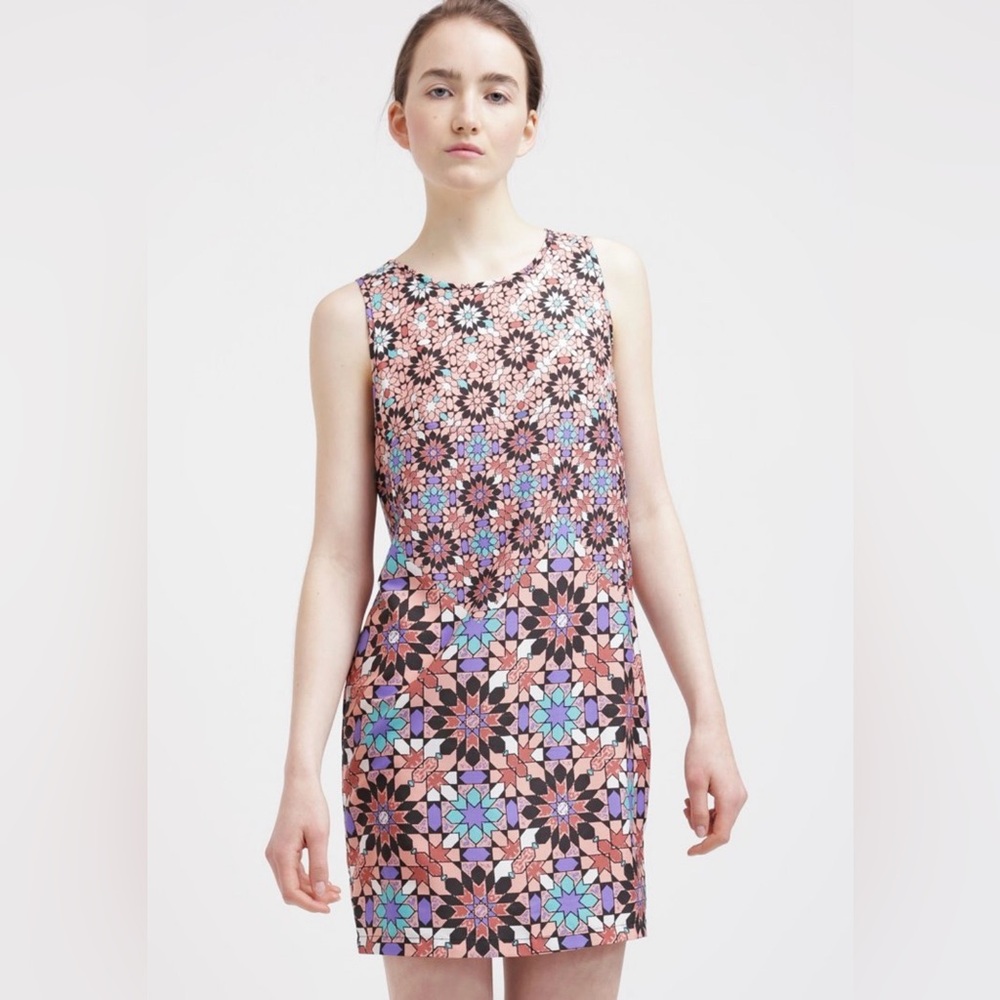 New Look Geometric Mosaic Print Shift Dress | ASOS Retro Mod Mini
